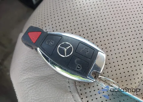 2014 Mercedes-Benz E 350 z USA, uszkodzony, nr VIN WDDKK5KF8EF236553